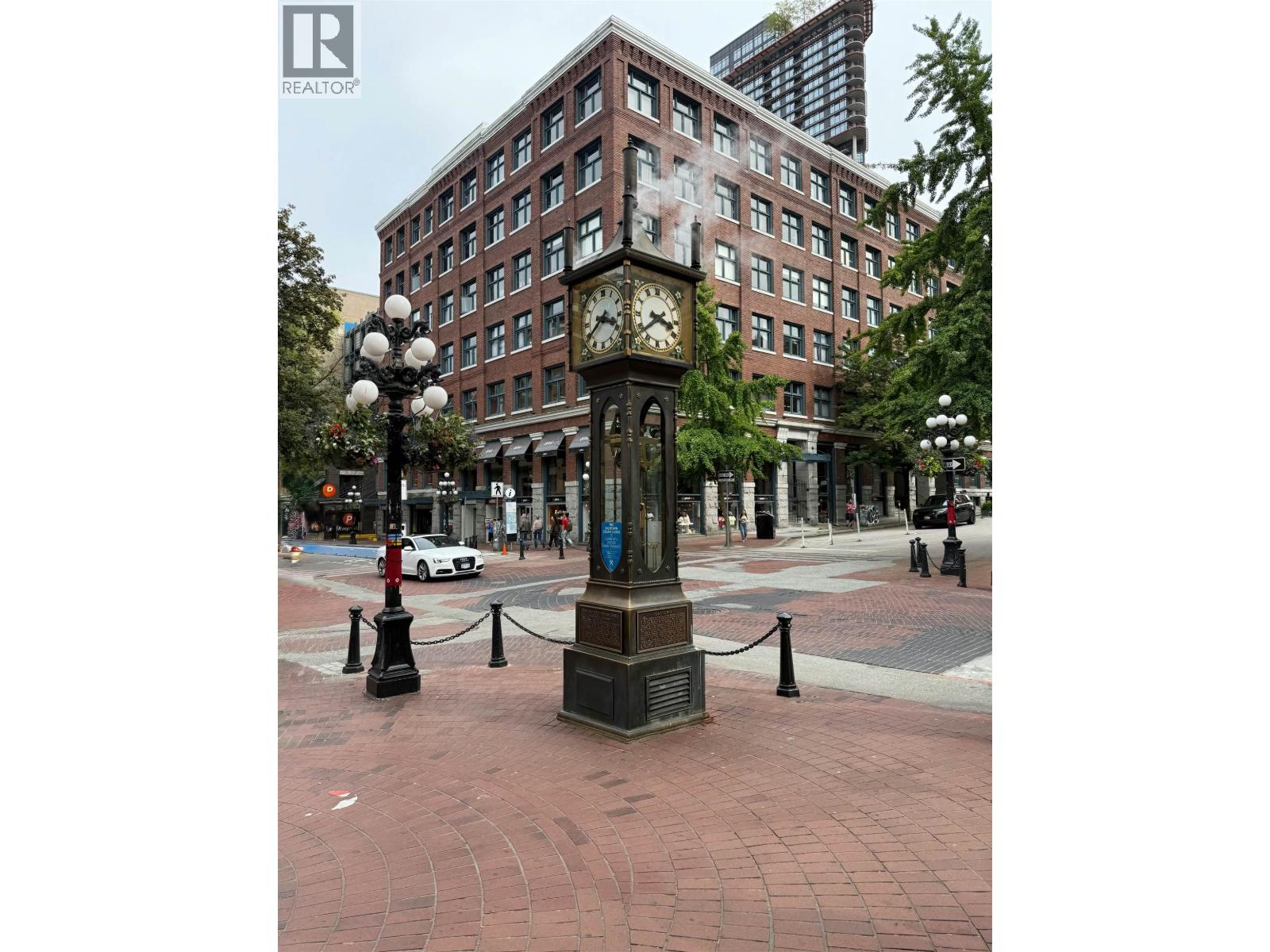 11248 Confidential Street, Vancouver, British Columbia V0V 0V0 - Photo 2 - C8077029