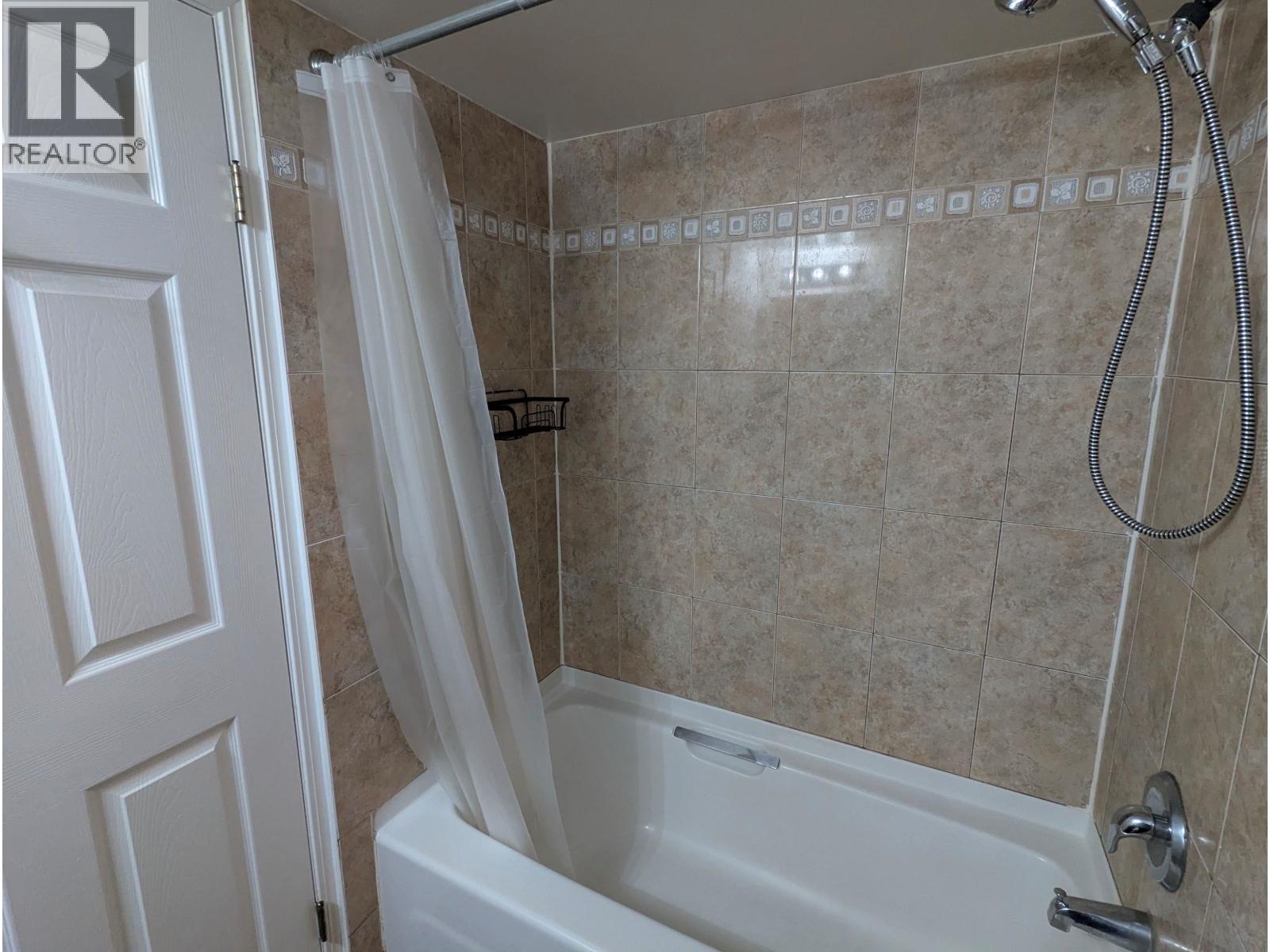 205 2485 Atkins Avenue, Port Coquitlam, British Columbia  V3C 1Z1 - Photo 9 - R3098977