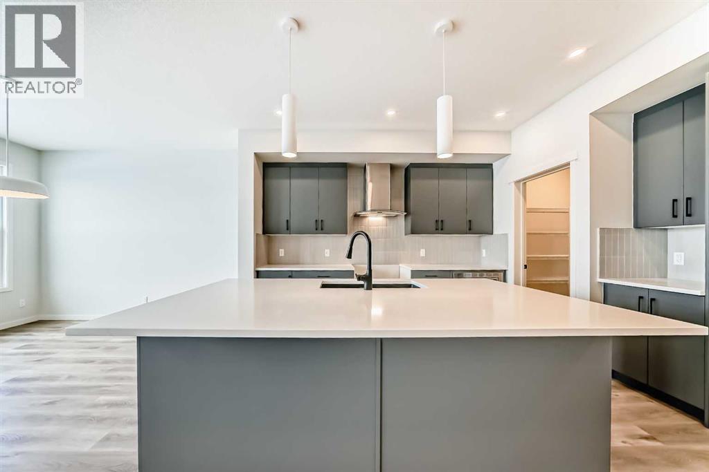 54 Bartlett Row Se, Calgary, Alberta  T3S 0P1 - Photo 7 - A2288207