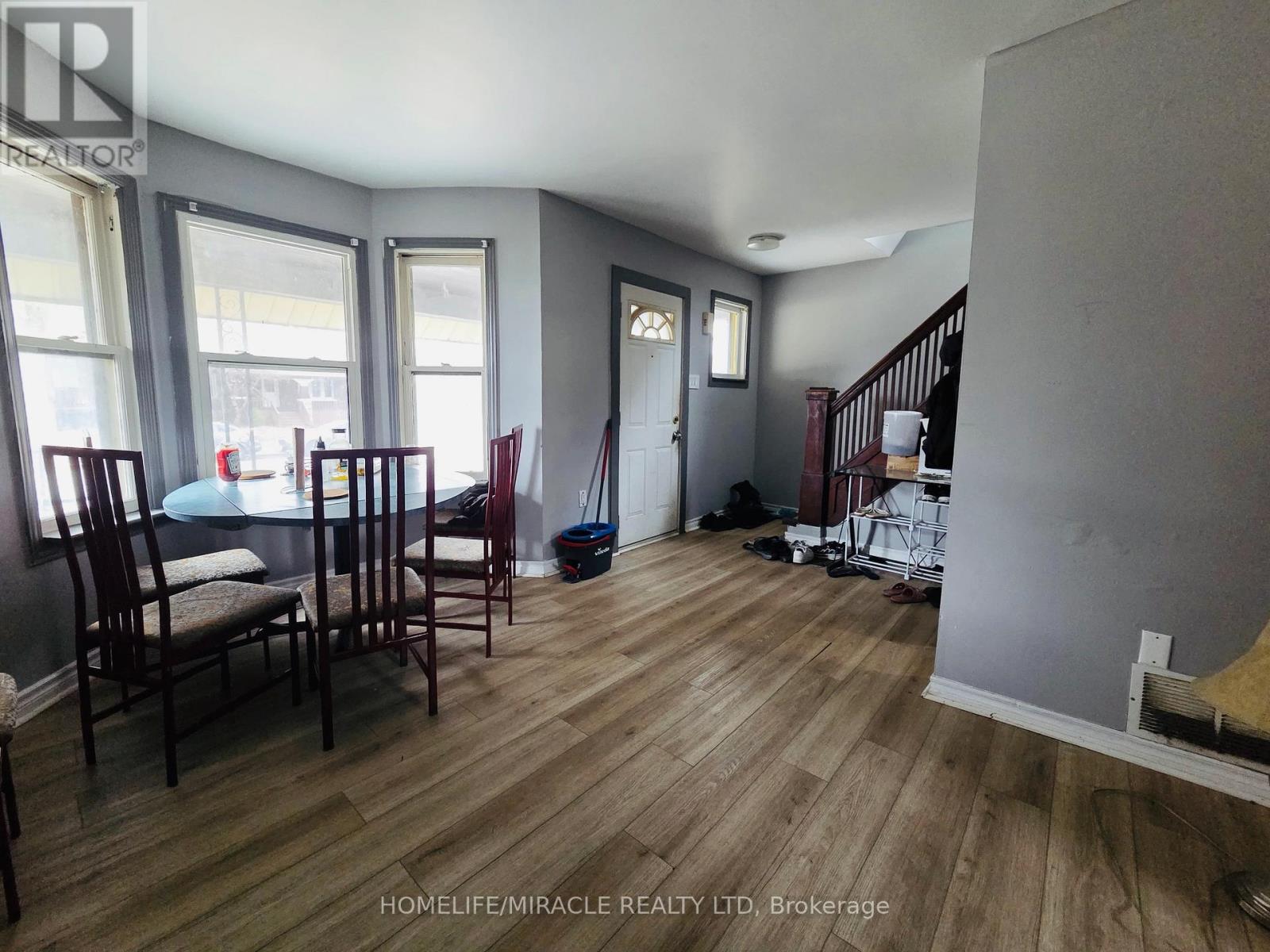 454 Rankin Avenue, Windsor, Ontario  N9B 2R7 - Photo 2 - X12874684