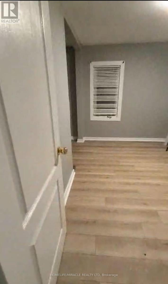 454 Rankin Avenue, Windsor, Ontario  N9B 2R7 - Photo 11 - X12874684