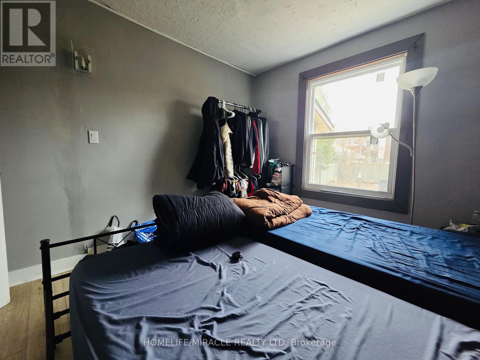 454 Rankin Avenue, Windsor, Ontario  N9B 2R7 - Photo 5 - X12874684