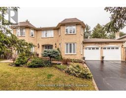16 CHALMERS COURT, Brampton, Ontario