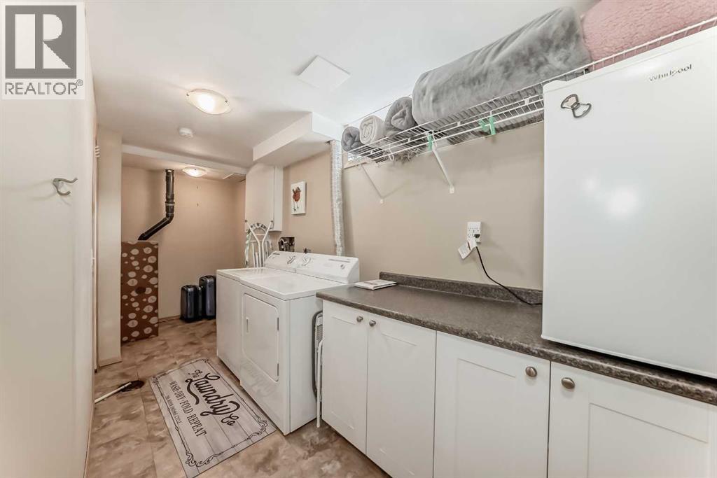 48 Midglen Way Se, Calgary, Alberta  T2X 1G4 - Photo 38 - A2290419