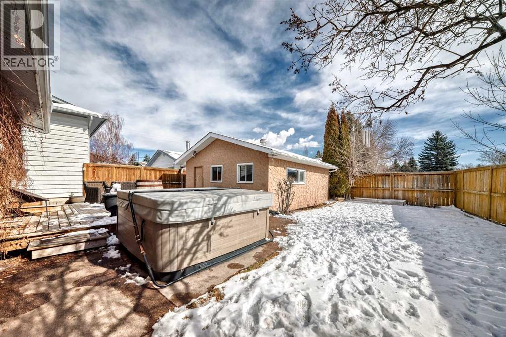 48 Midglen Way Se, Calgary, Alberta  T2X 1G4 - Photo 40 - A2290419
