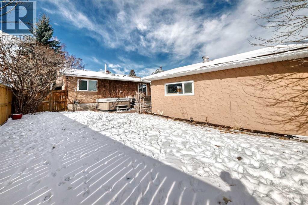 48 Midglen Way Se, Calgary, Alberta  T2X 1G4 - Photo 42 - A2290419