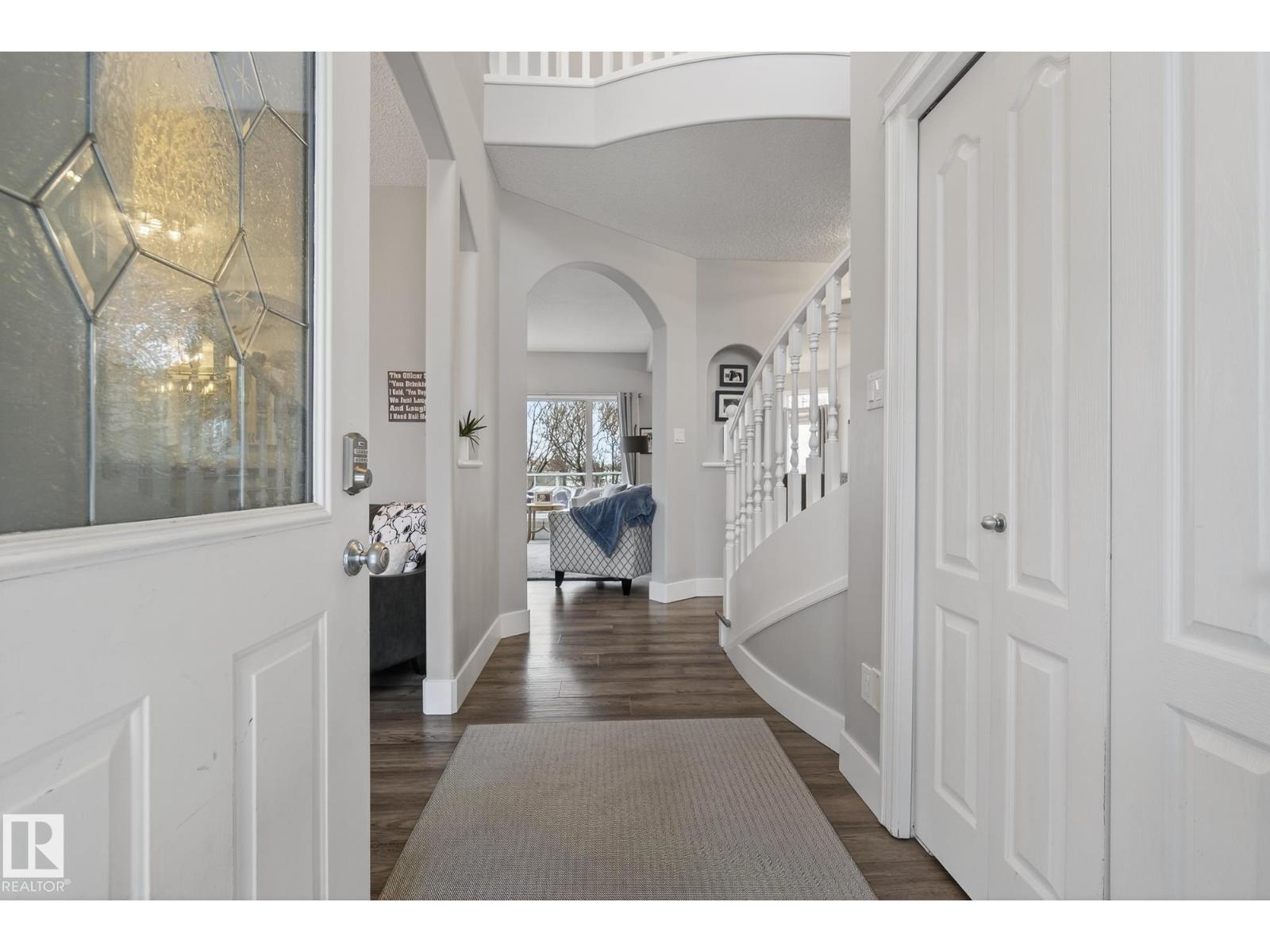 121 Galland Cr Nw, Edmonton, Alberta  T5T 6P5 - Photo 2 - E4477488