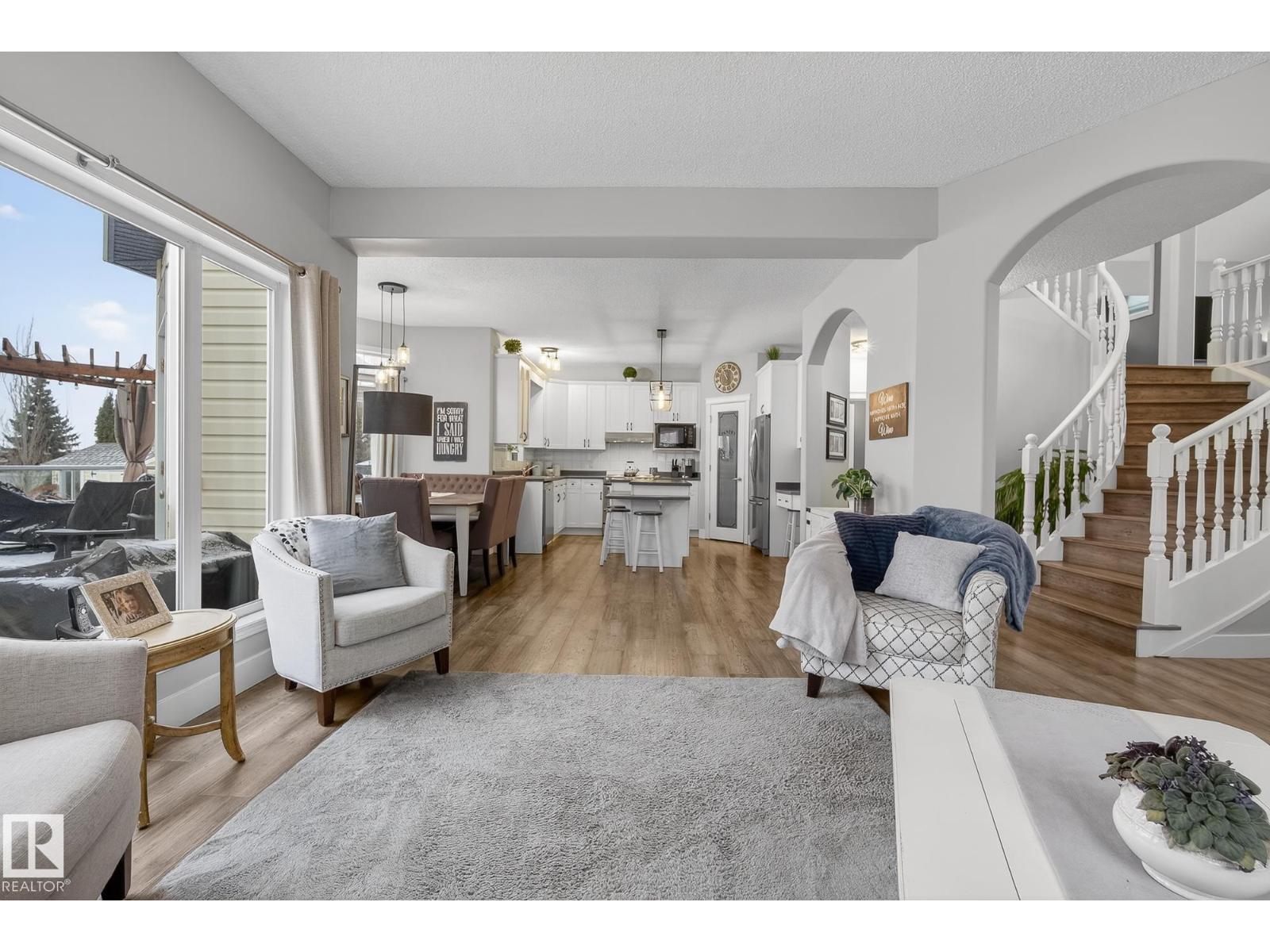 121 Galland Cr Nw, Edmonton, Alberta  T5T 6P5 - Photo 8 - E4477488