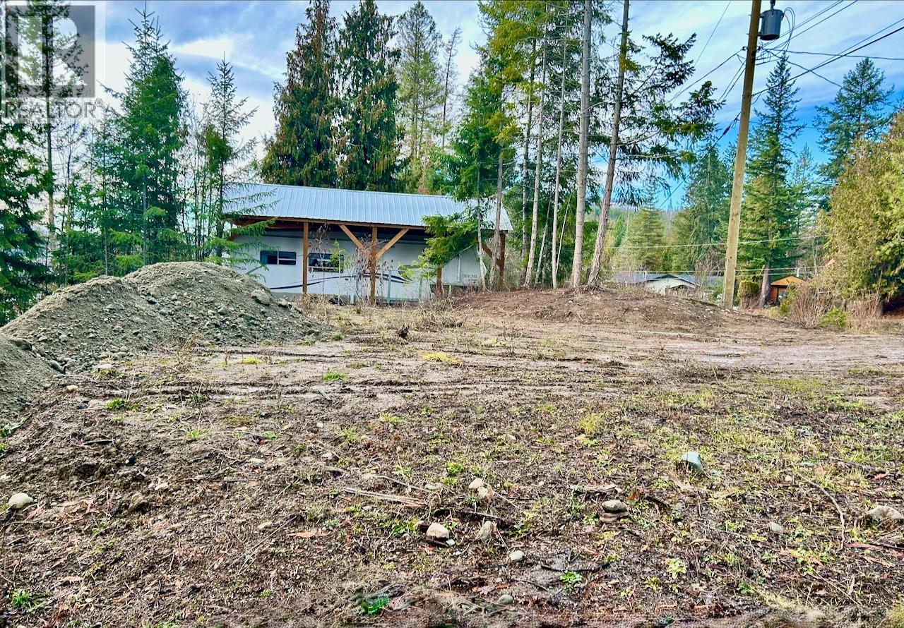 5258 Meadow Creek Crescent Lot# 20, Celista, British Columbia  V0E 1M6 - Photo 11 - 10379299