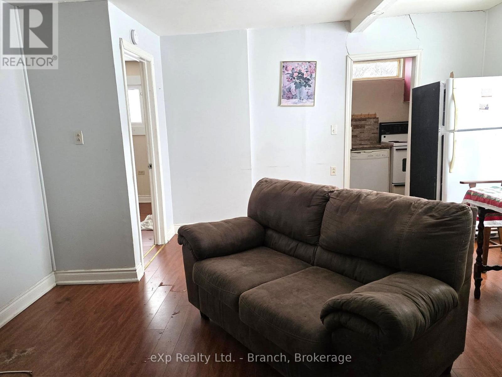 72 Lebel Avenue, Kirkland Lake (Kl & Area), Ontario  P2N 2Z8 - Photo 4 - T12882828