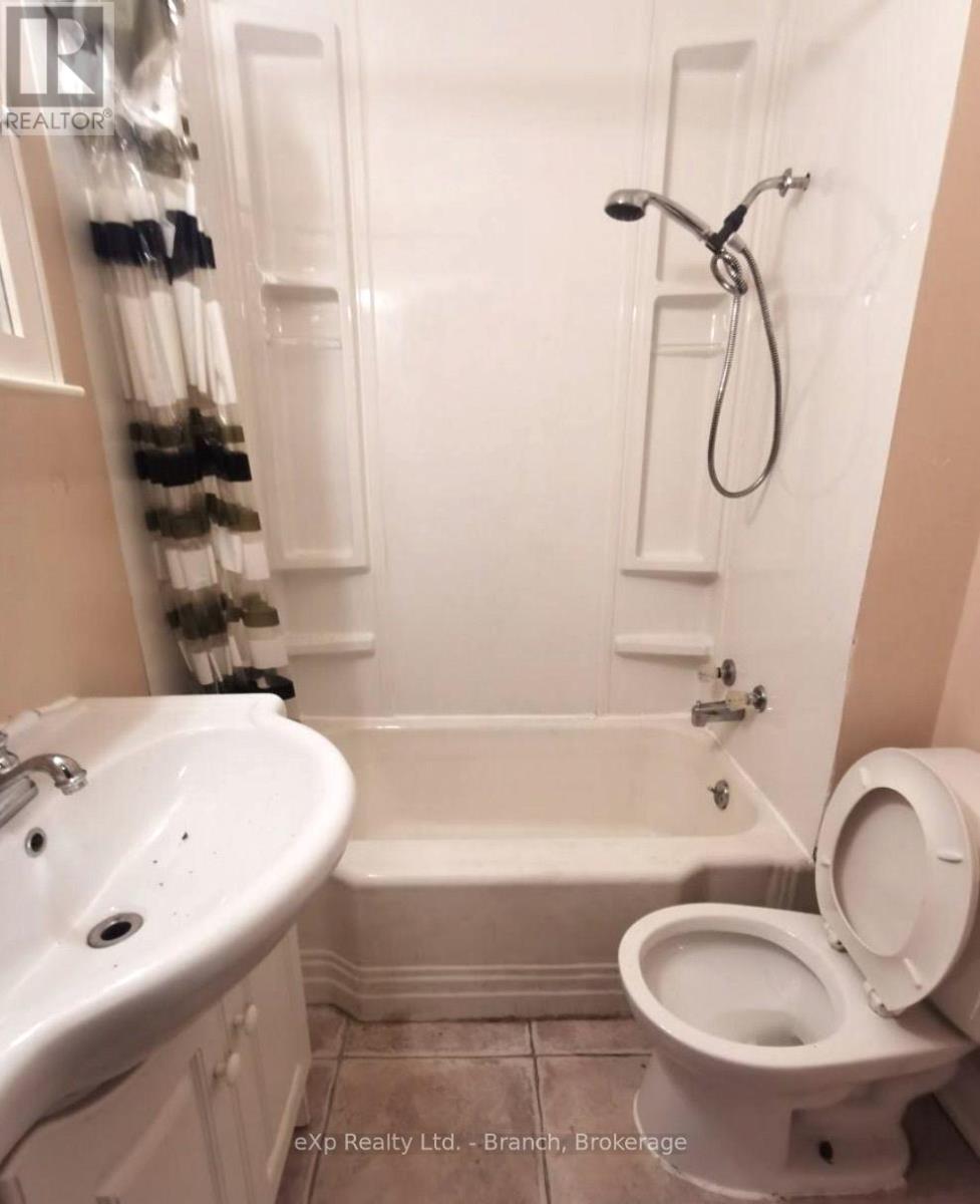 72 Lebel Avenue, Kirkland Lake (Kl & Area), Ontario  P2N 2Z8 - Photo 9 - T12882828