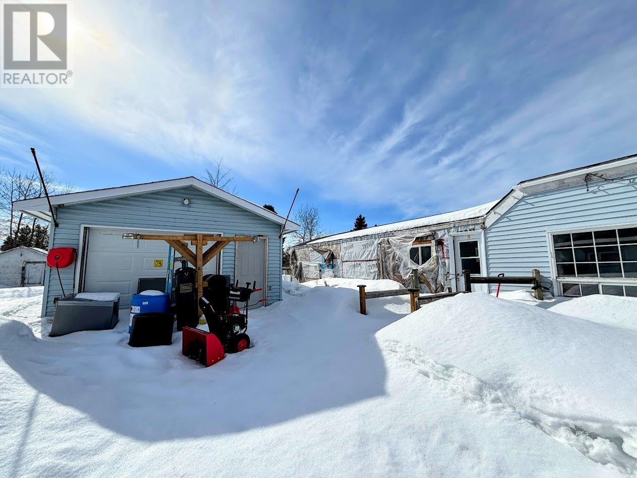 20 Coveney St, Marathon, Ontario  P0T 2E0 - Photo 4 - TB2600430