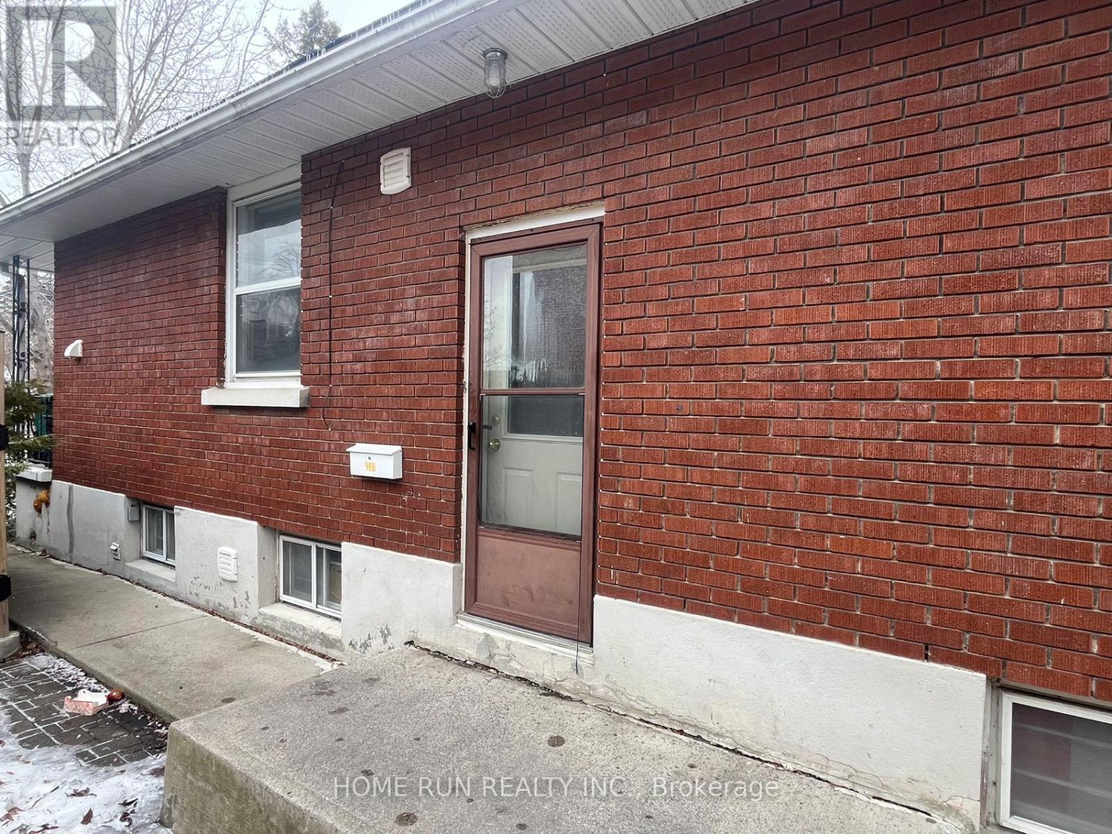 98 Donald Street, Ottawa, Ontario  K1K 1N2 - Photo 29 - X12882868