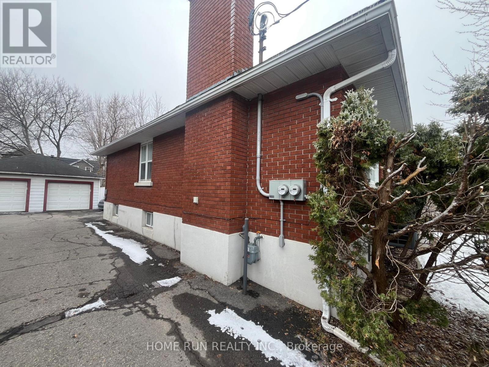 98 Donald Street, Ottawa, Ontario  K1K 1N2 - Photo 30 - X12882868