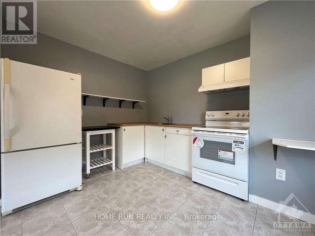 98 Donald Street, Ottawa, Ontario  K1K 1N2 - Photo 8 - X12882868