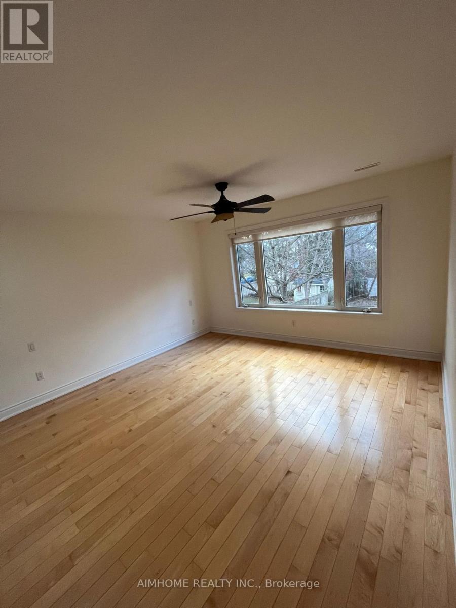 2b Dornfell Street, Toronto, Ontario  M2R 2Y6 - Photo 2 - C12859074