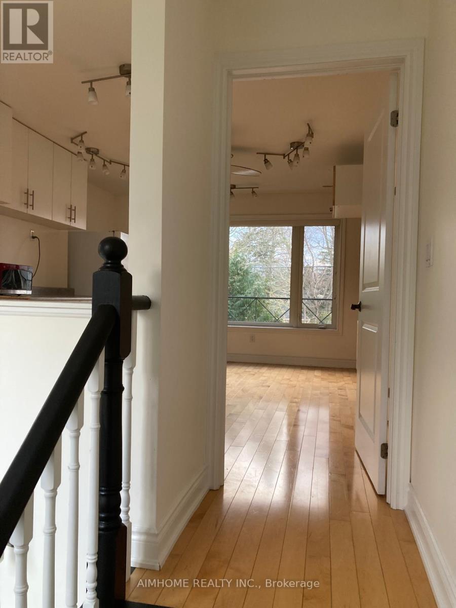 2b Dornfell Street, Toronto, Ontario  M2R 2Y6 - Photo 22 - C12859074