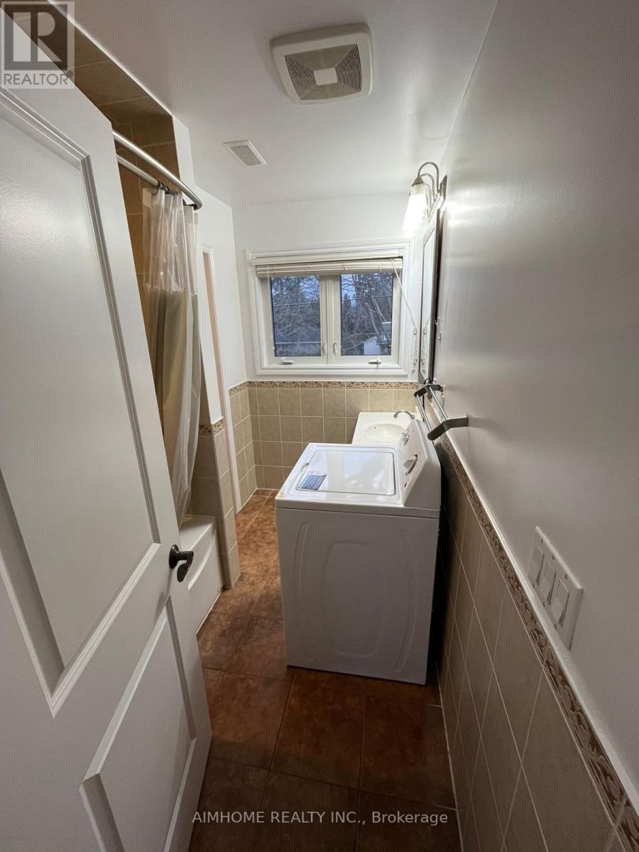 2b Dornfell Street, Toronto, Ontario  M2R 2Y6 - Photo 38 - C12859074