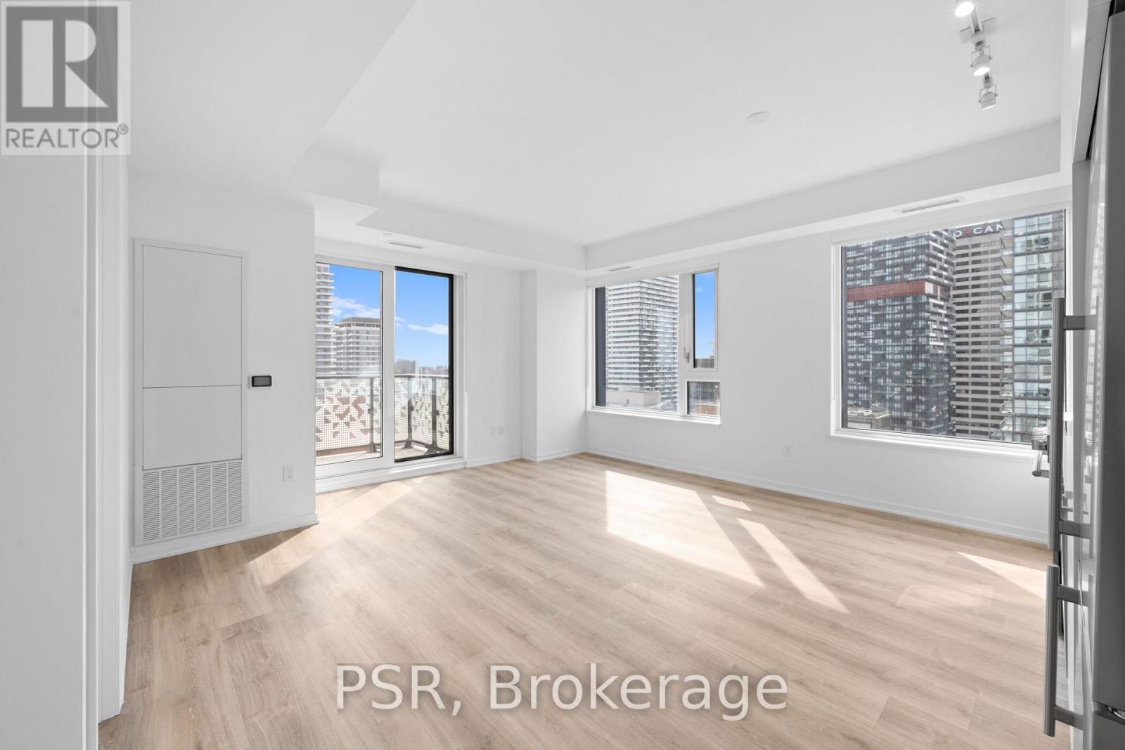 1909 - 101 ROEHAMPTON AVENUE, Toronto, Ontario