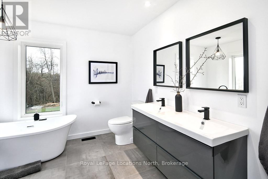 145 St Vincent Crescent, Meaford, Ontario  N4L 1W7 - Photo 12 - X12882842