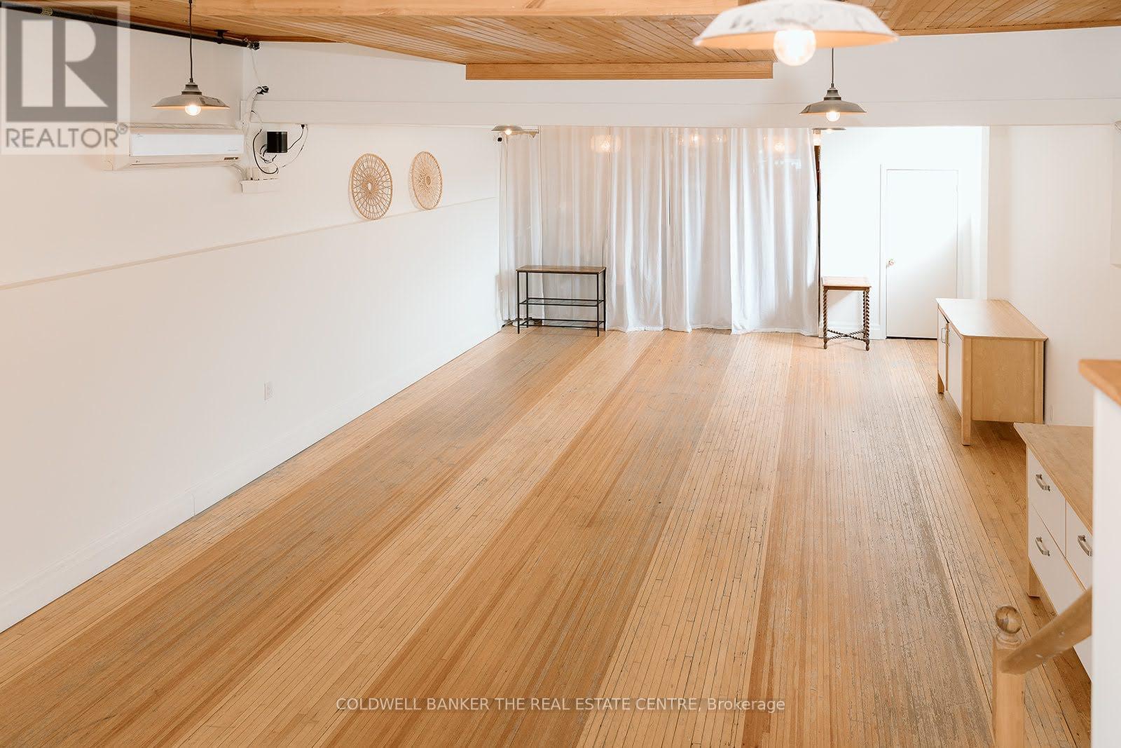 208a Main Street S, Newmarket (Central Newmarket), Ontario  L3Y 3Z3 - Photo 6 - N12882844