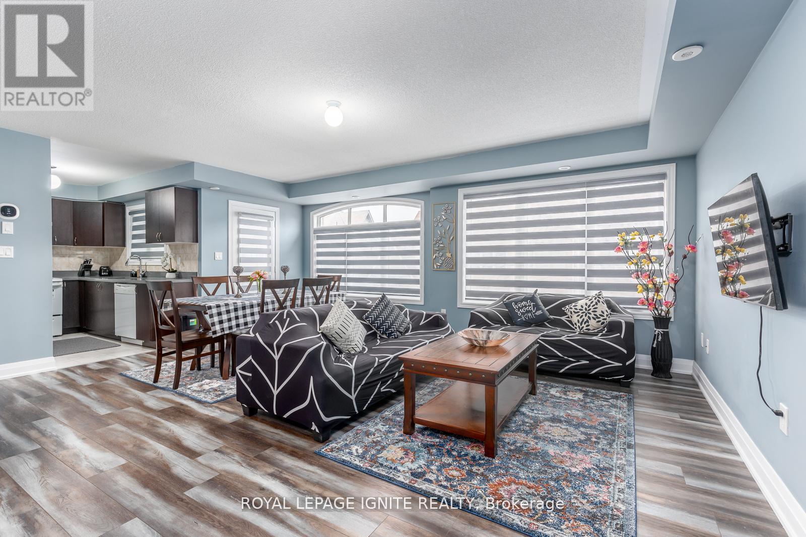 156 - 200 Veterans Drive, Brampton, Ontario  L7A 4S6 - Photo 2 - W12882830