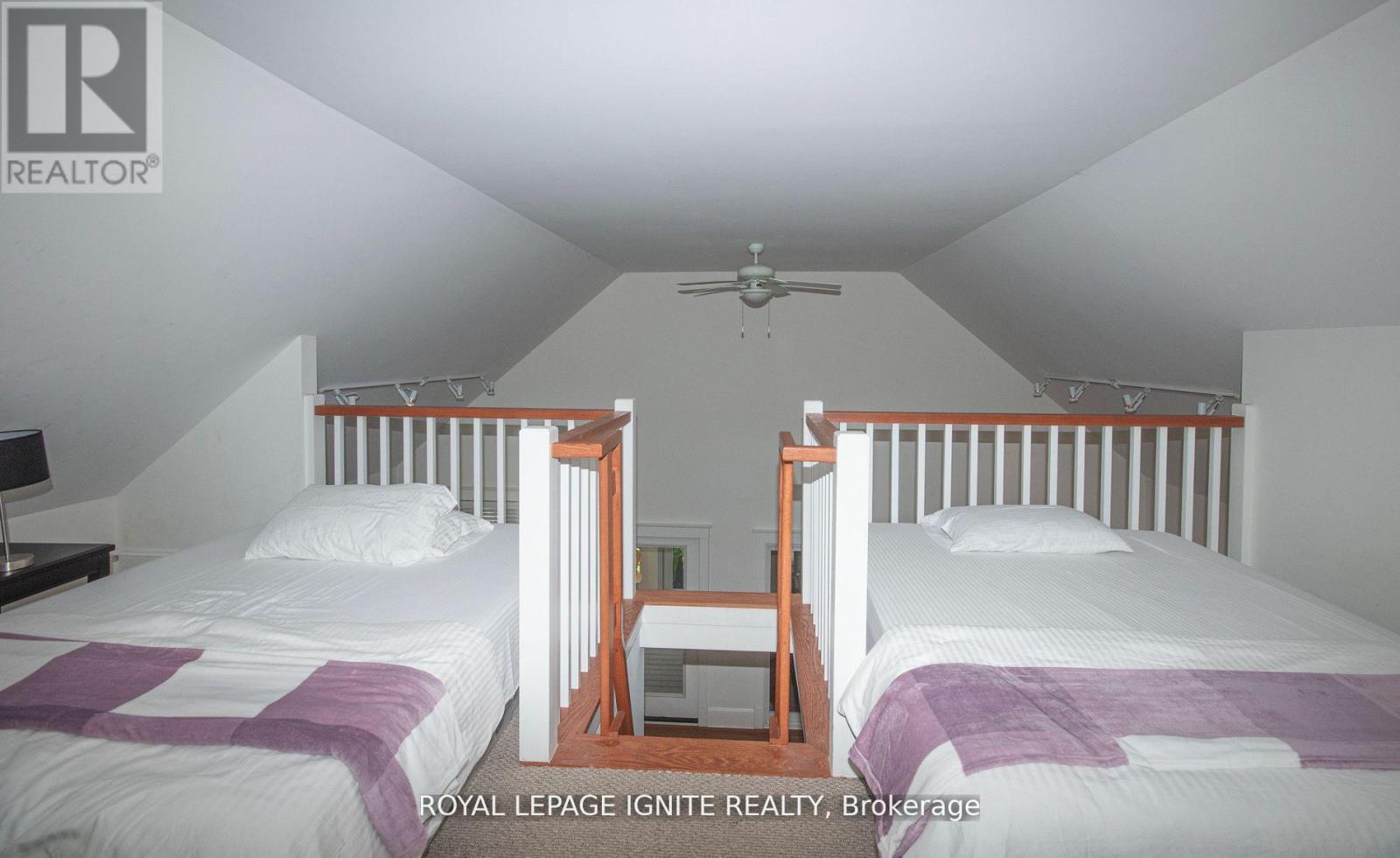 208 - 19 Summer Village Lane, Prince Edward County, Ontario  K0K 1P0 - Photo 27 - X12882818