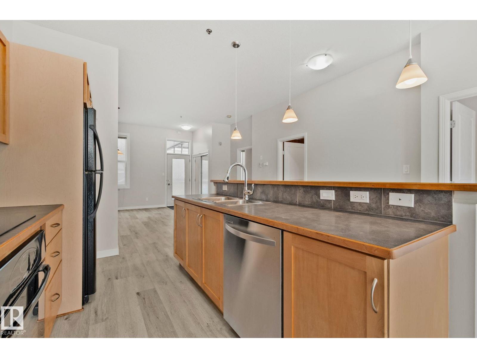 #423 10147 112 St Nw, Edmonton, Alberta  T5K 1M1 - Photo 7 - E4477405