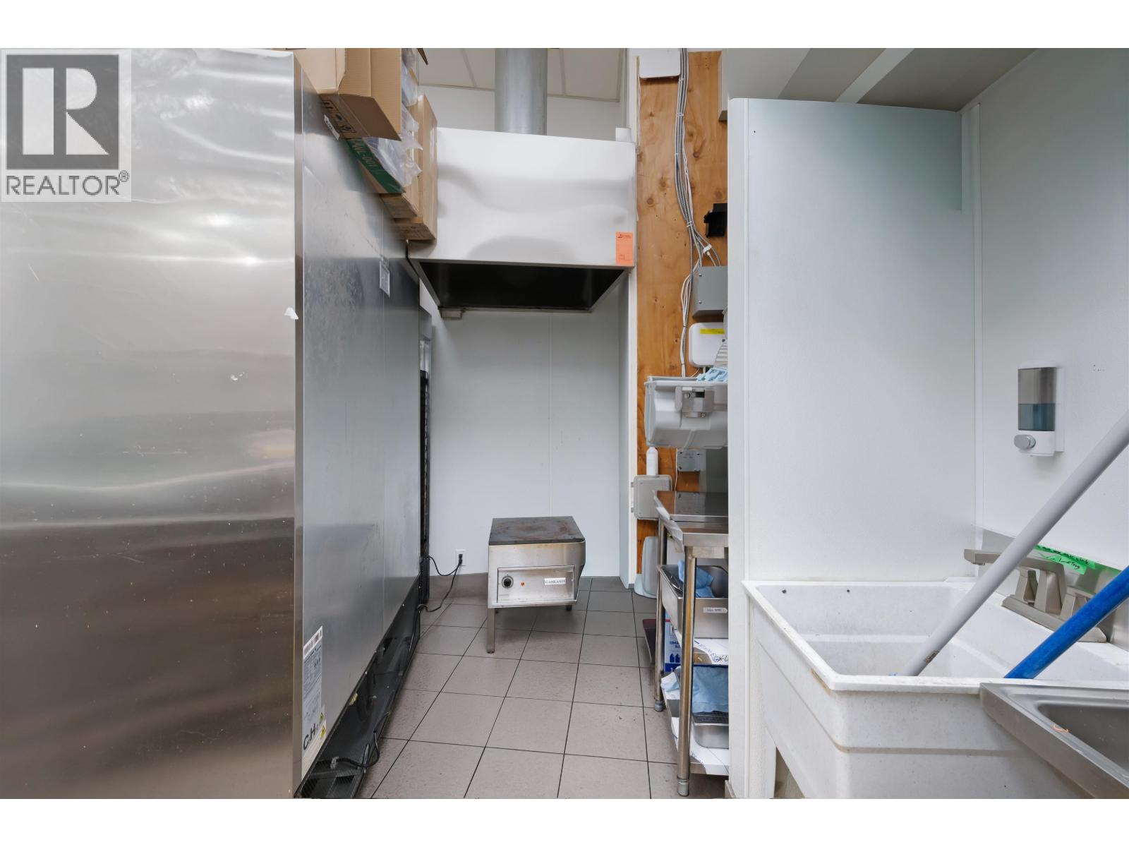 3670 Vanness Avenue, Vancouver, British Columbia  V5R 0G6 - Photo 28 - C8077007