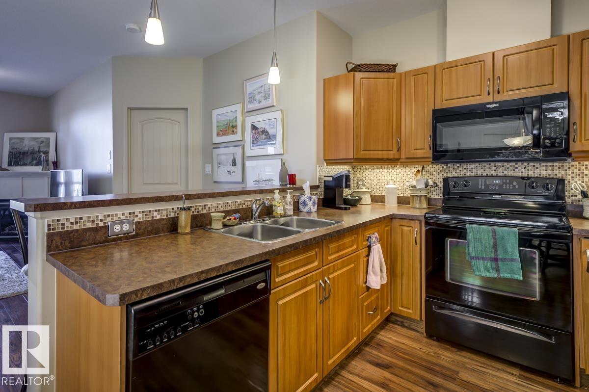 #210 2503 Hanna Cr Nw, Edmonton, Alberta  T6R 0H1 - Photo 7 - E4477492