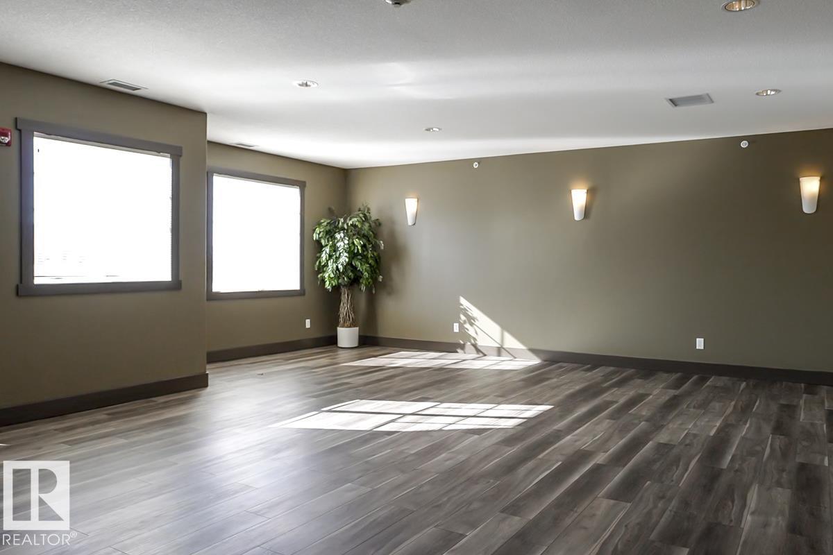 #210 2503 Hanna Cr Nw, Edmonton, Alberta  T6R 0H1 - Photo 37 - E4477492