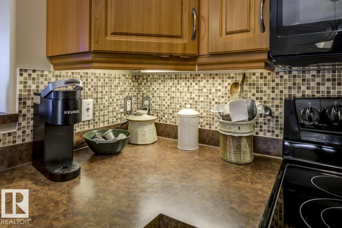 #210 2503 Hanna Cr Nw, Edmonton, Alberta  T6R 0H1 - Photo 6 - E4477492