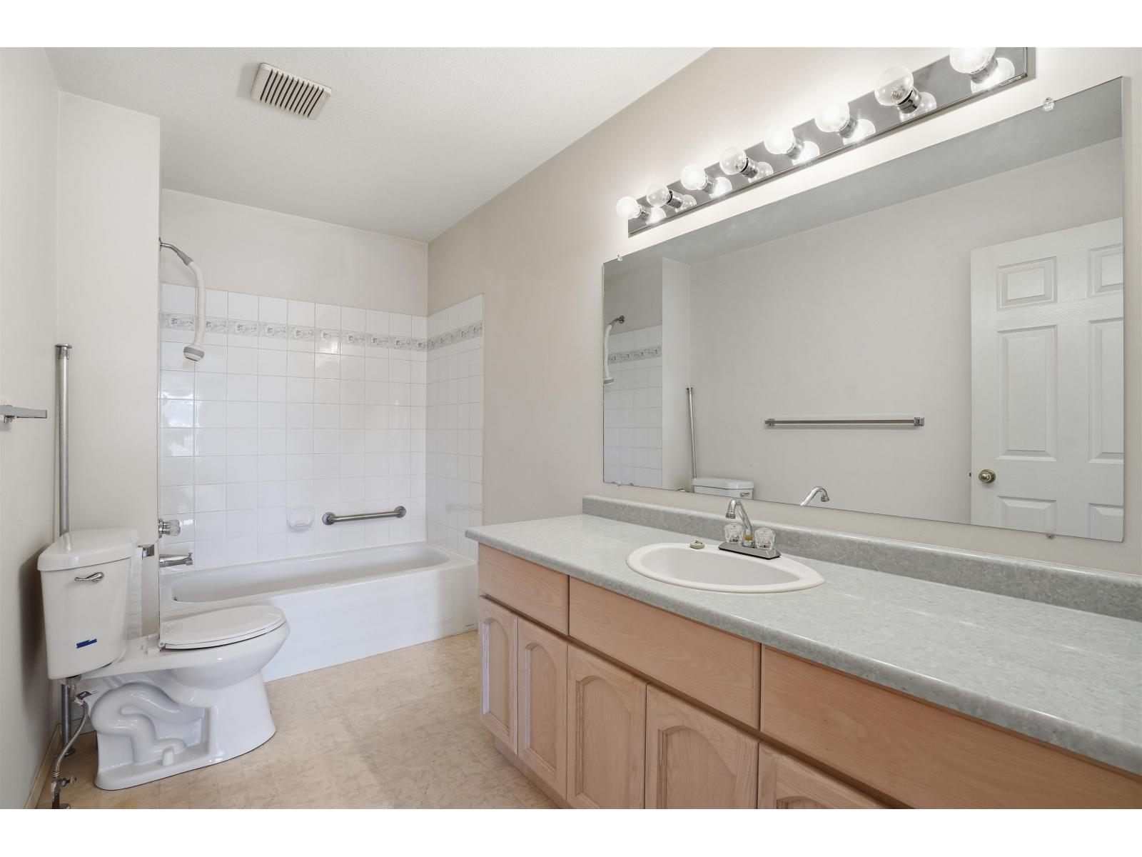 305 2410 Emerson Street, Abbotsford, British Columbia  V2T 3J3 - Photo 28 - R3098549