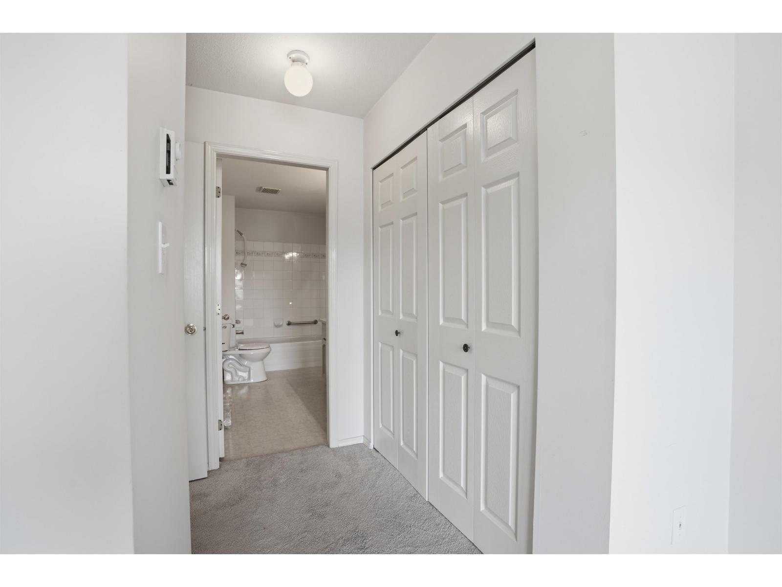 305 2410 Emerson Street, Abbotsford, British Columbia  V2T 3J3 - Photo 29 - R3098549