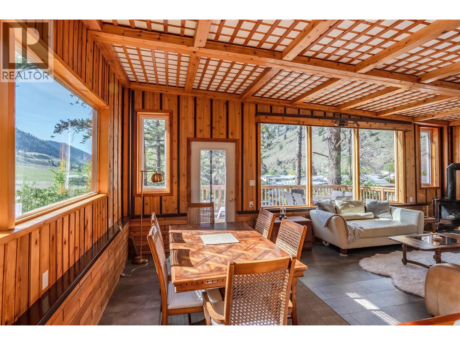 2636 11th Street, Olalla, British Columbia  V0X 1N6 - Photo 12 - 10377565