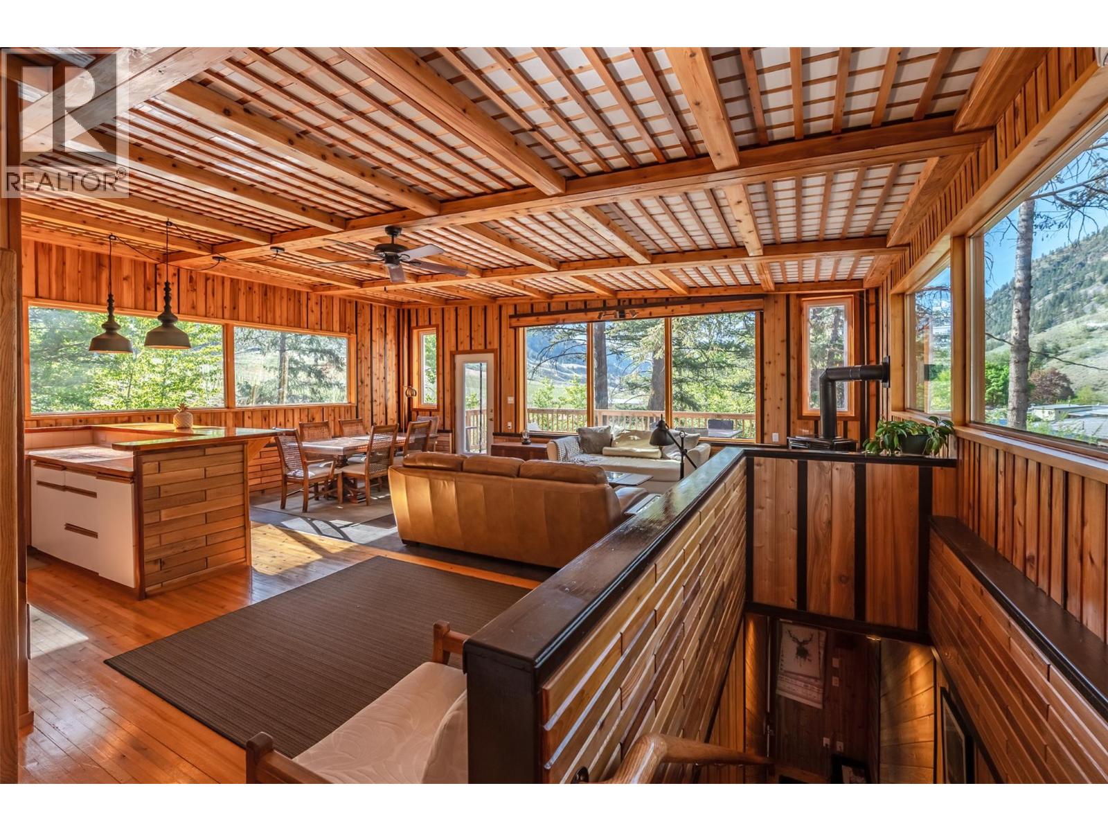 2636 11th Street, Olalla, British Columbia  V0X 1N6 - Photo 4 - 10377565