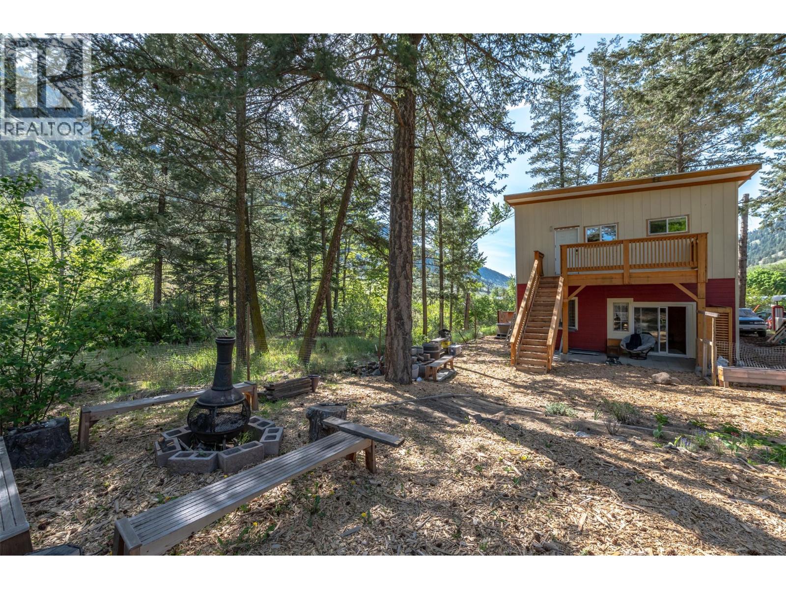 2636 11th Street, Olalla, British Columbia  V0X 1N6 - Photo 40 - 10377565