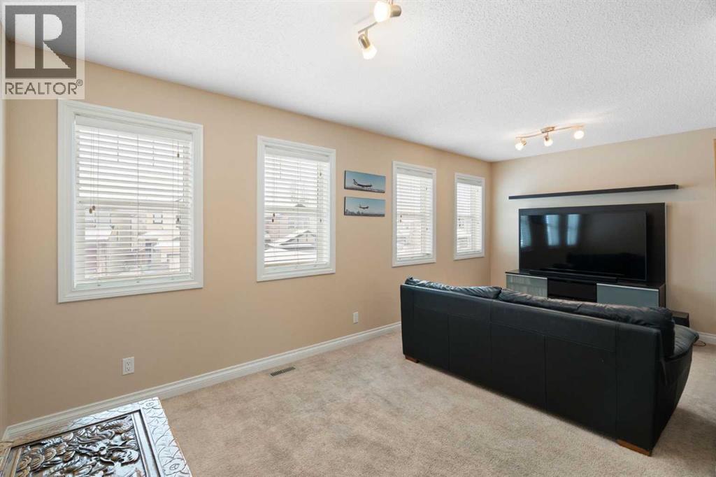 23 Everwoods Green Sw, Calgary, Alberta  T2Y 5G5 - Photo 16 - A2292148