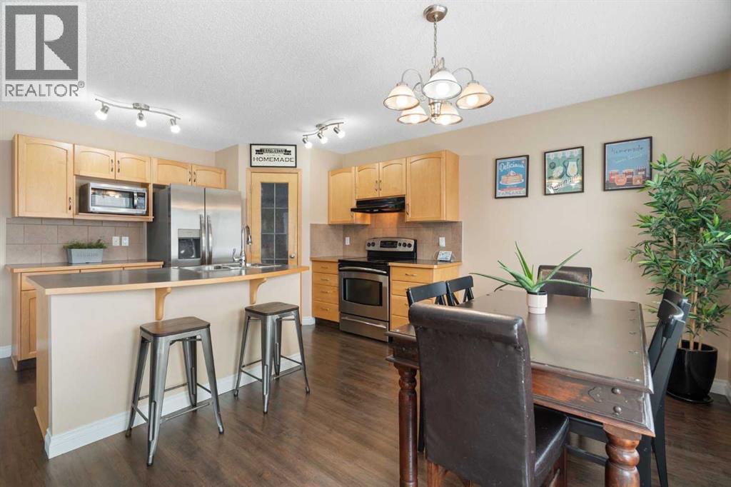 23 Everwoods Green Sw, Calgary, Alberta  T2Y 5G5 - Photo 5 - A2292148