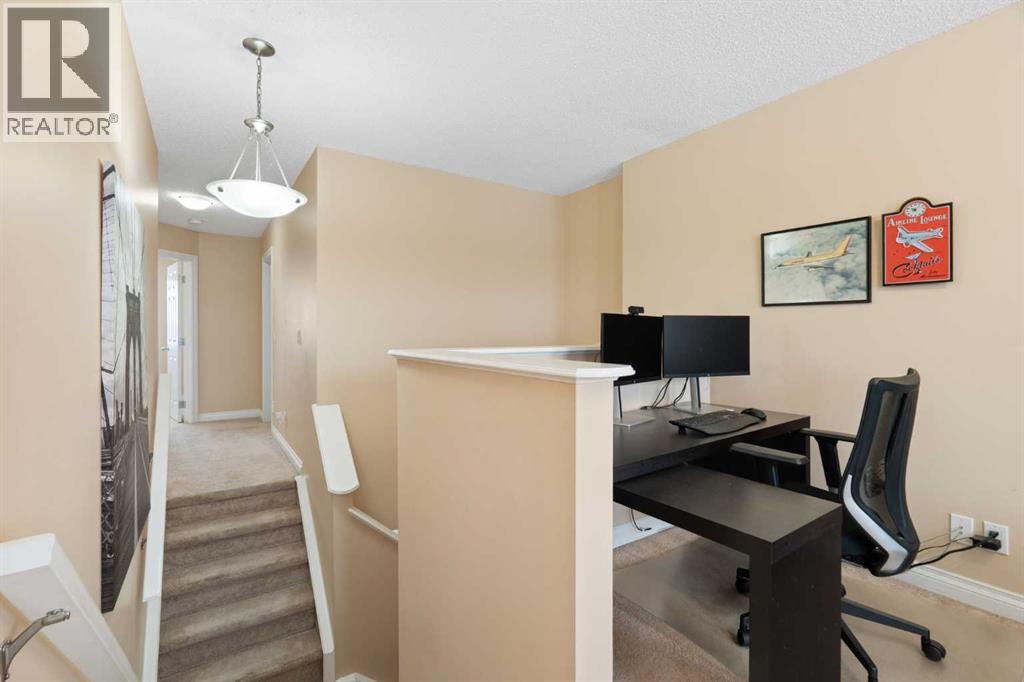 23 Everwoods Green Sw, Calgary, Alberta  T2Y 5G5 - Photo 17 - A2292148