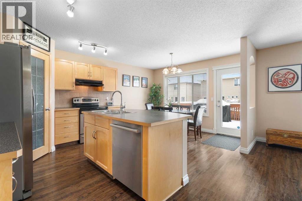 23 Everwoods Green Sw, Calgary, Alberta  T2Y 5G5 - Photo 4 - A2292148