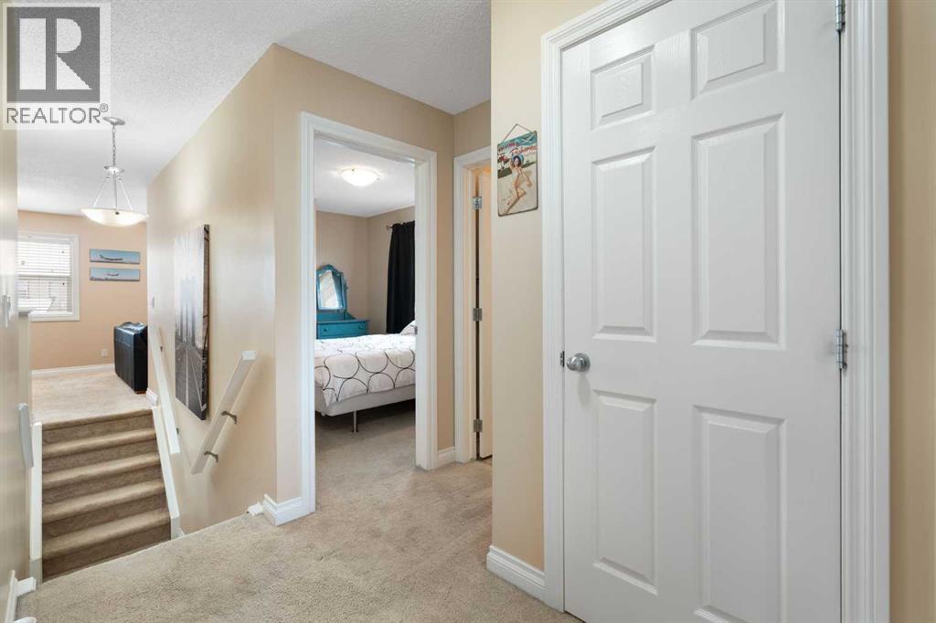 23 Everwoods Green Sw, Calgary, Alberta  T2Y 5G5 - Photo 15 - A2292148