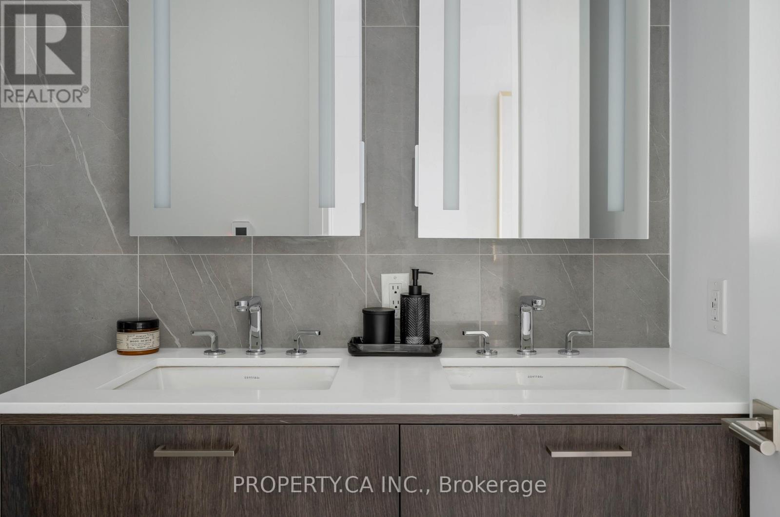 2305 - 470 Front Street W, Toronto, Ontario M5V 0V6 - Photo 12 - C12882898