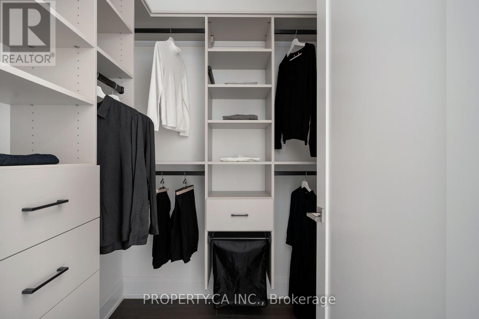 2305 - 470 Front Street W, Toronto, Ontario M5V 0V6 - Photo 14 - C12882898