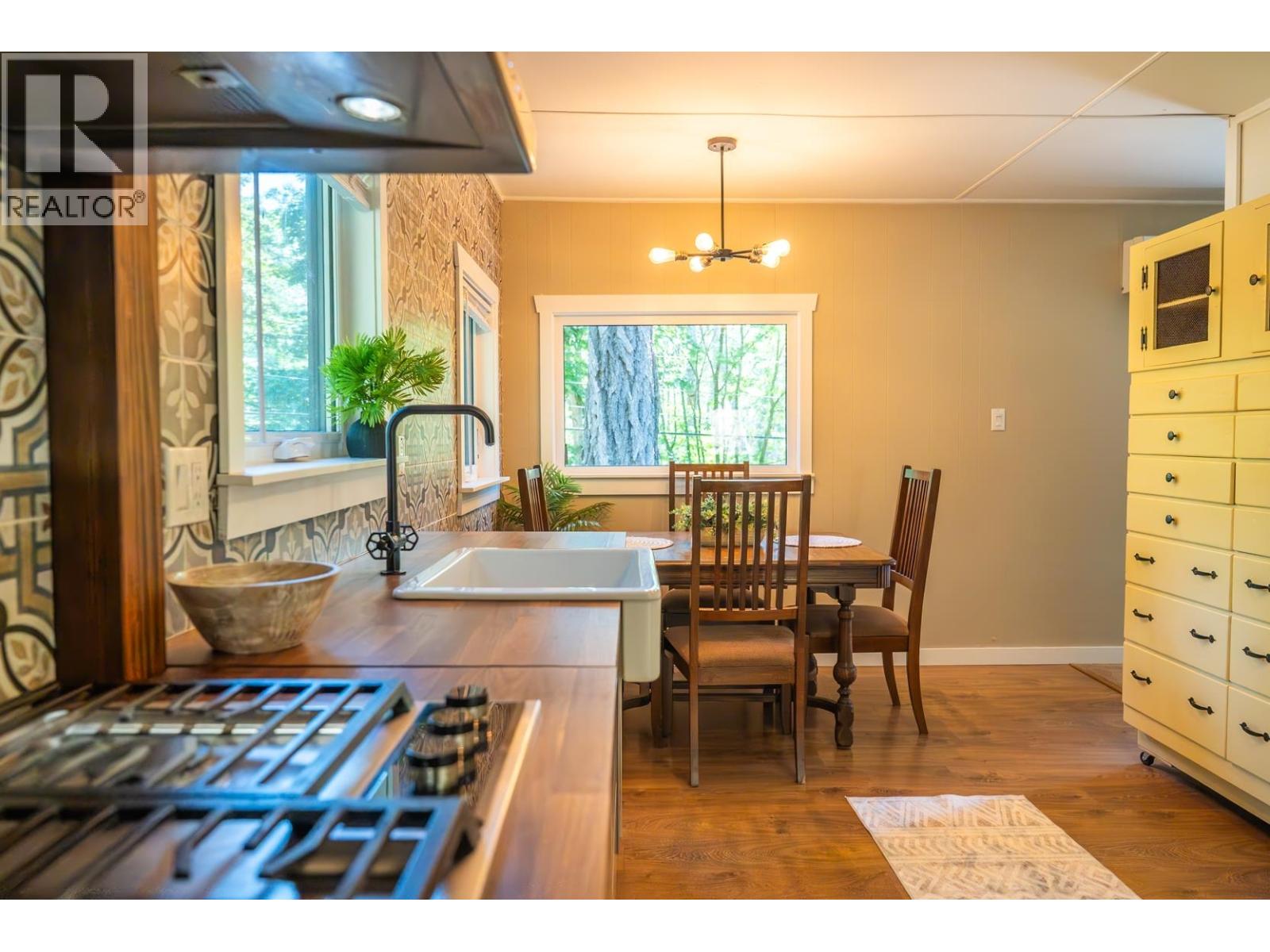 9907 Gowlland Point Road, Pender Island, British Columbia  V0N 2M3 - Photo 6 - R3099746