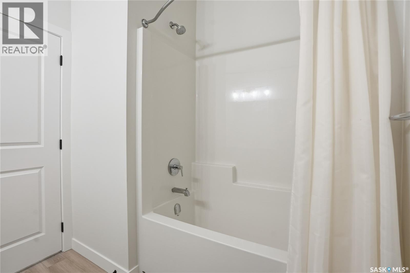 20 515 Delainey Road, Saskatoon, Saskatchewan  S7V 0N2 - Photo 27 - SK030316