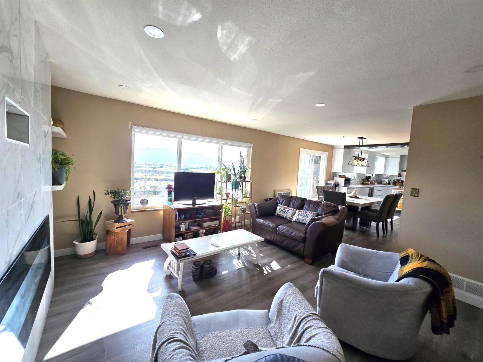 35361 Rockwell Drive, Abbotsford, British Columbia  V3G 2C9 - Photo 10 - R3099348