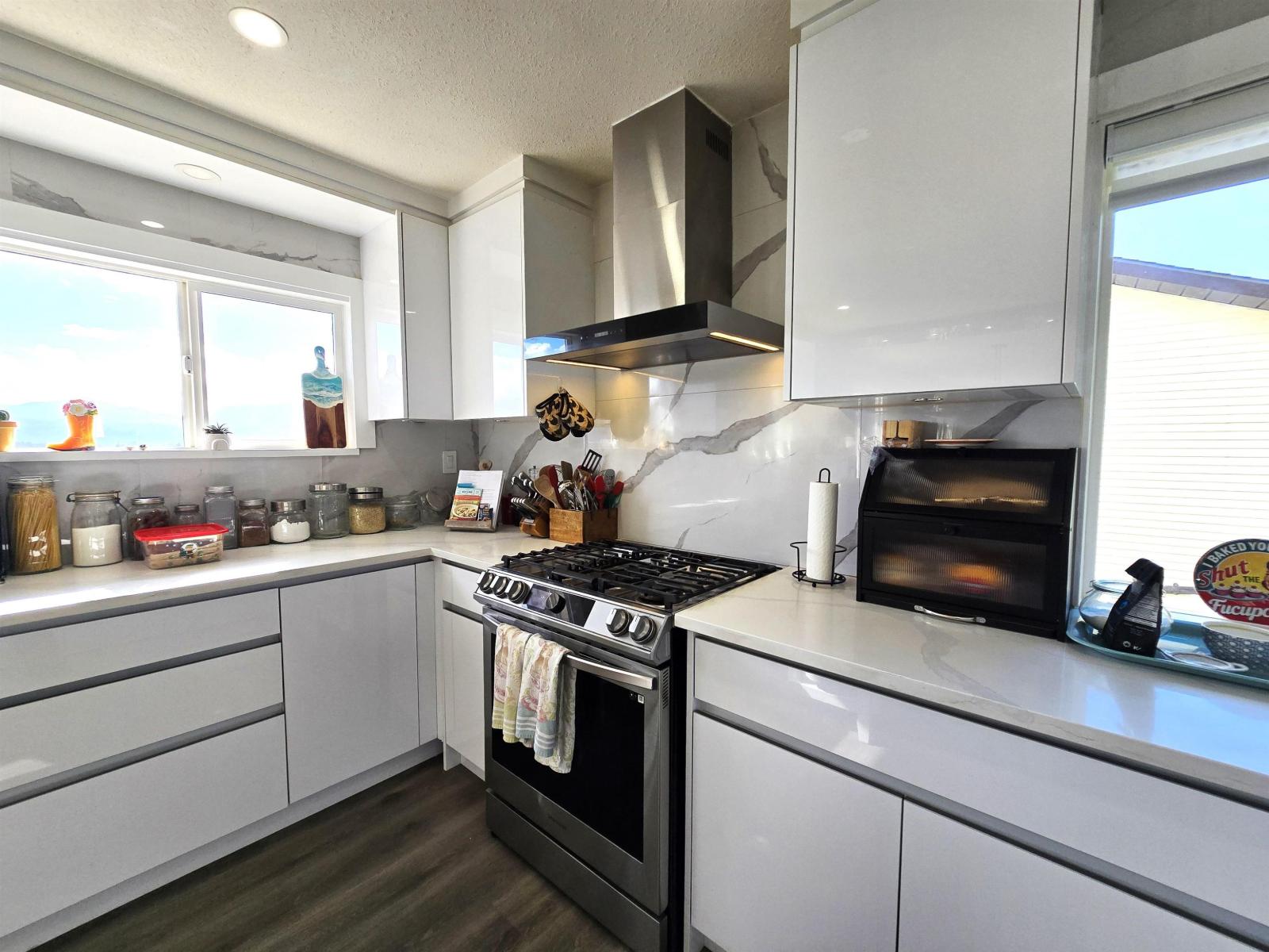 35361 Rockwell Drive, Abbotsford, British Columbia  V3G 2C9 - Photo 8 - R3099348