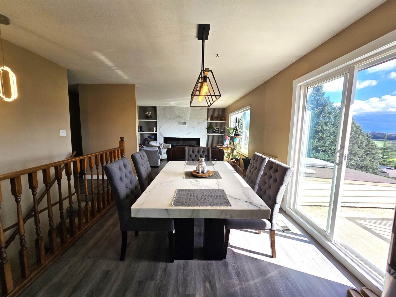 35361 Rockwell Drive, Abbotsford, British Columbia  V3G 2C9 - Photo 6 - R3099348