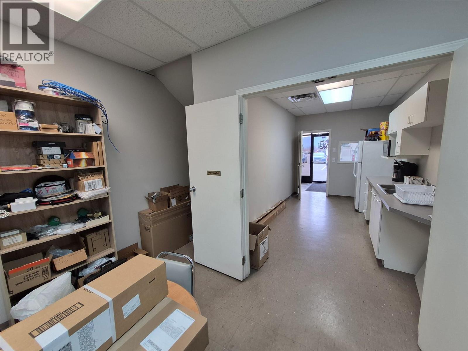 470 Neave Court Unit# 103, Kelowna, British Columbia  V1V 2M2 - Photo 12 - 10379441